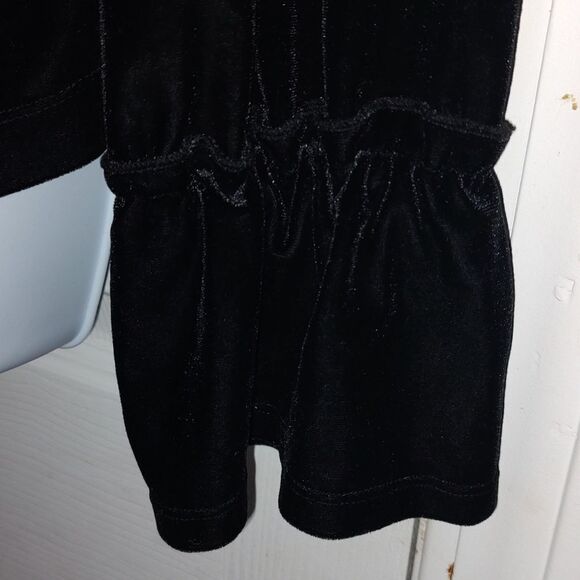 Studio Ease black velour long sleeve blouse  Sz 14 - Picture 3 of 5